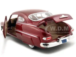 1949 Mercury Red 1/24 Diecast Car Model Motormax 73225