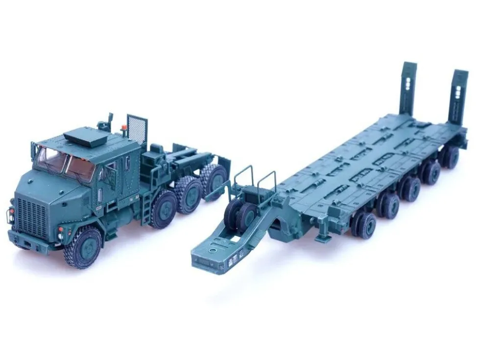 M1070 Heavy Equipment Transporter Army Green Armor Premium Series 1/72 Diecast Model Panzerkampf 12206PB