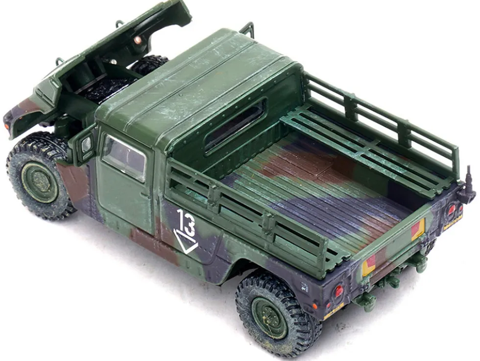M998 HMMWV "2nd Battalion, 3rd Field Artillery Regiment, 1st Armored Division, Stationed in Germany" (1999) United States Army "Military Miniature" Series 1/64 Diecast Model by Panzerkampf
