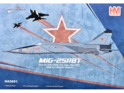 Mikoyan-Gurevich MiG-25RBT Aircraft "Red 46, 47th Guards Reconnaissance Aviation Regiment, 2nd Squadron" (2001) Russian Air Force "Air Power Series" 1/72 Diecast Model by Hobby Master