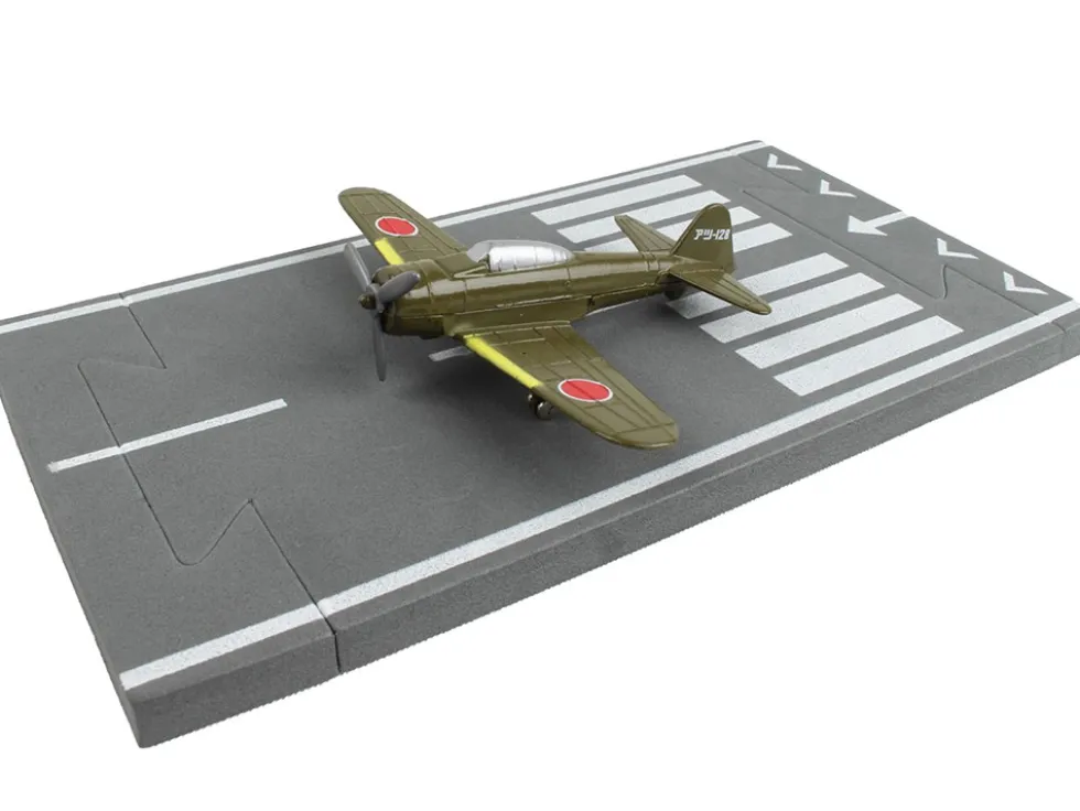 Mitsubishi A6M Zero Fighter Aircraft Green Imperial Japanese Navy Air Service with Runway Section Diecast Model Airplane Runway24 RW165