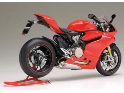 Model Kit Ducati 1199 Panigale S Motorcycle 1/12 Scale Model by Tamiya