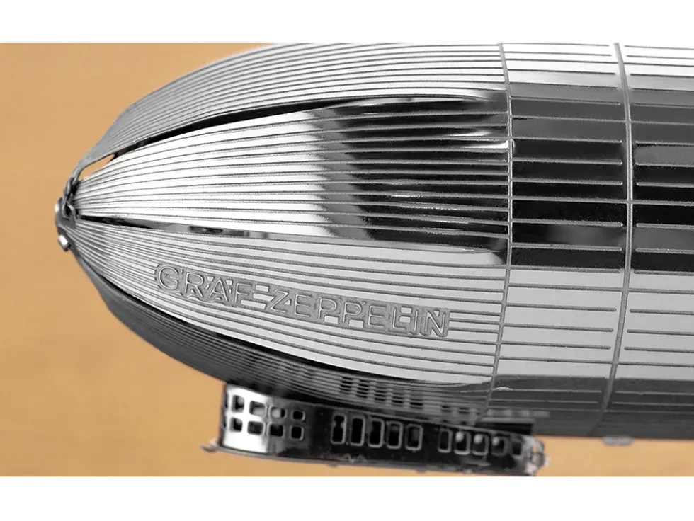 Model Kit Graf Zeppelin Airship (Moderate Difficulty) Steel Model by Metal Earth