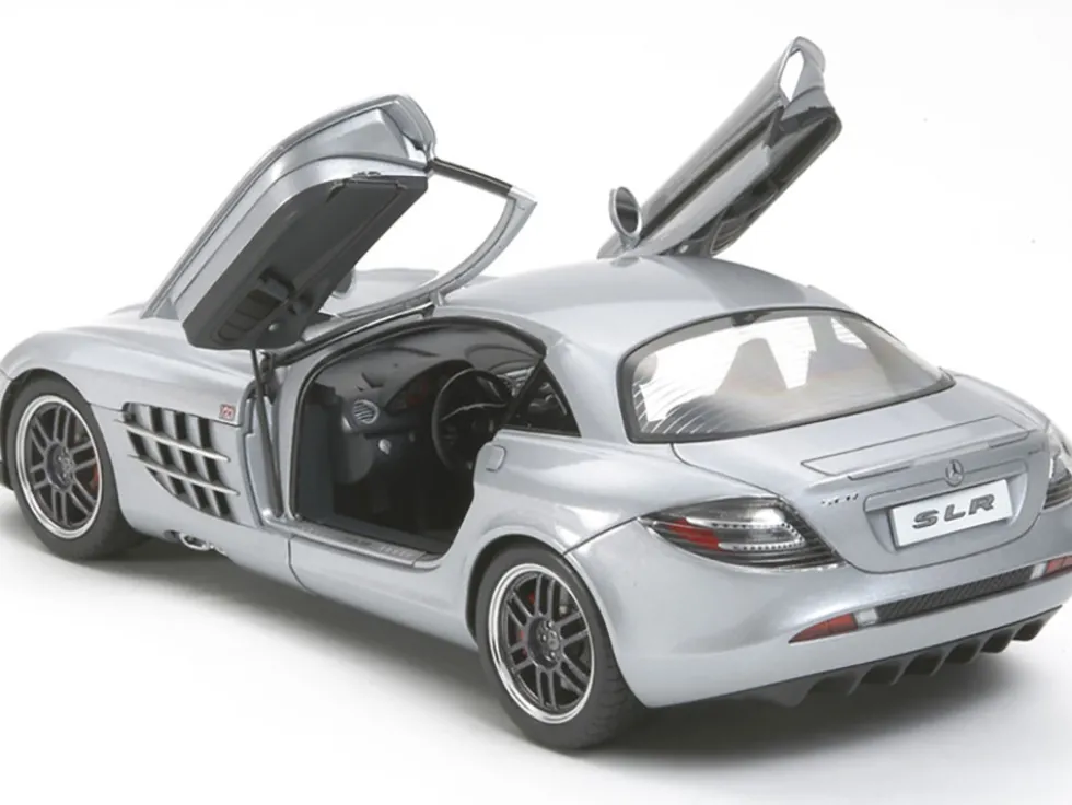 Model Kit Mercedes-Benz SLR McLaren 722 Edition 1/24 Scale Model by Tamiya