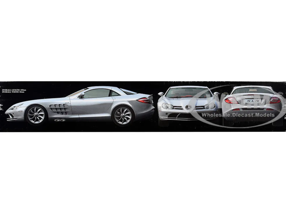Model Kit Mercedes-Benz SLR McLaren 1/24 Scale Model by Tamiya