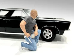 Muscle Mechanics Figure #6 for 1/24 Scale Models by American Diorama