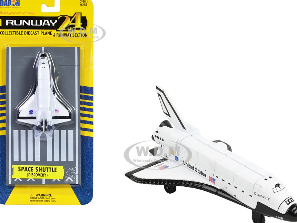 NASA Discovery Space Shuttle White United States with Runway Section Diecast Model Airplane Runway24 RW220