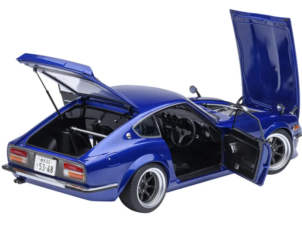 Nissan Fairlady Z RHD (Right Hand Drive) "Akuma No Z" Blue Metallic "Wangan Midnight - Comic #1 Version" Manga 1/18 Model Car by Autoart