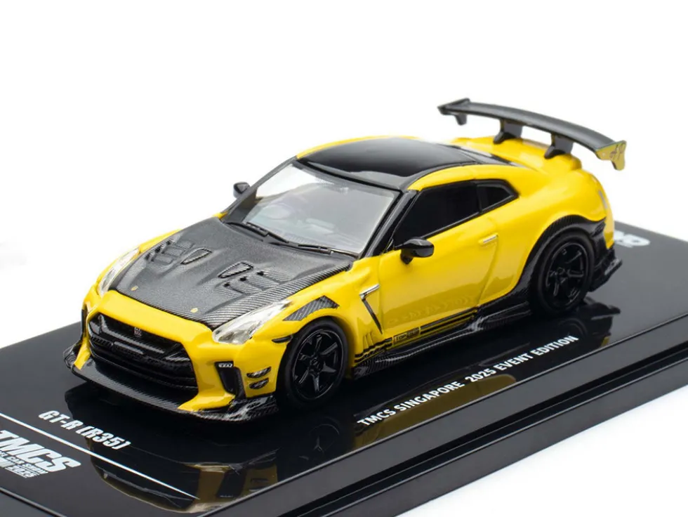 Nissan GT-R (R35) RHD (Right Hand Drive) Yellow with Carbon Hood and Black Top "The Model Car Show Singapore 2025 Event Edition" 1/64 Diecast Model Car by Inno Models