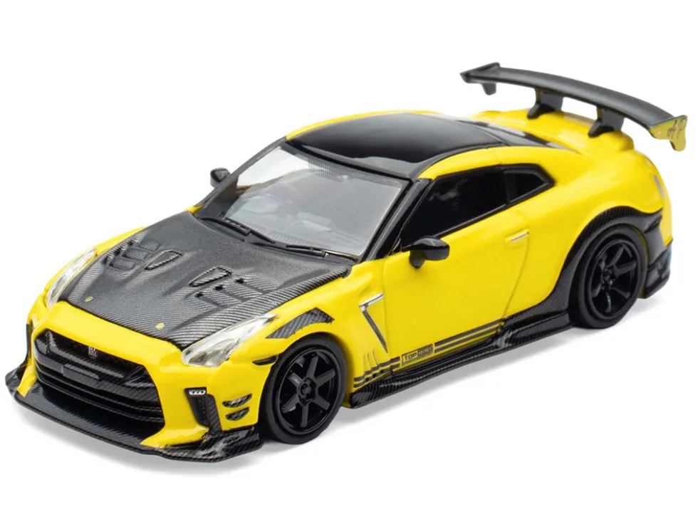 Nissan GT-R (R35) RHD (Right Hand Drive) Yellow with Carbon Hood and Black Top "The Model Car Show Singapore 2025 Event Edition" 1/64 Diecast Model Car by Inno Models