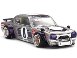 Nissan Skyline 2000GT-R (KPGC10) "Kaido Works V1" RHD (Right Hand Drive) #0 Silver Metallic with Purple Stripes (Designed by Jun Imai) "Kaido House" Special 1/64 Diecast Model Car by Mini GT