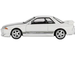 Nissan Skyline GT-R (R32) RHD (Right Hand Drive) "Veilside Combat C-I" White with Gray Stripes Limited Edition 1/64 Diecast Model Car by Mini GT