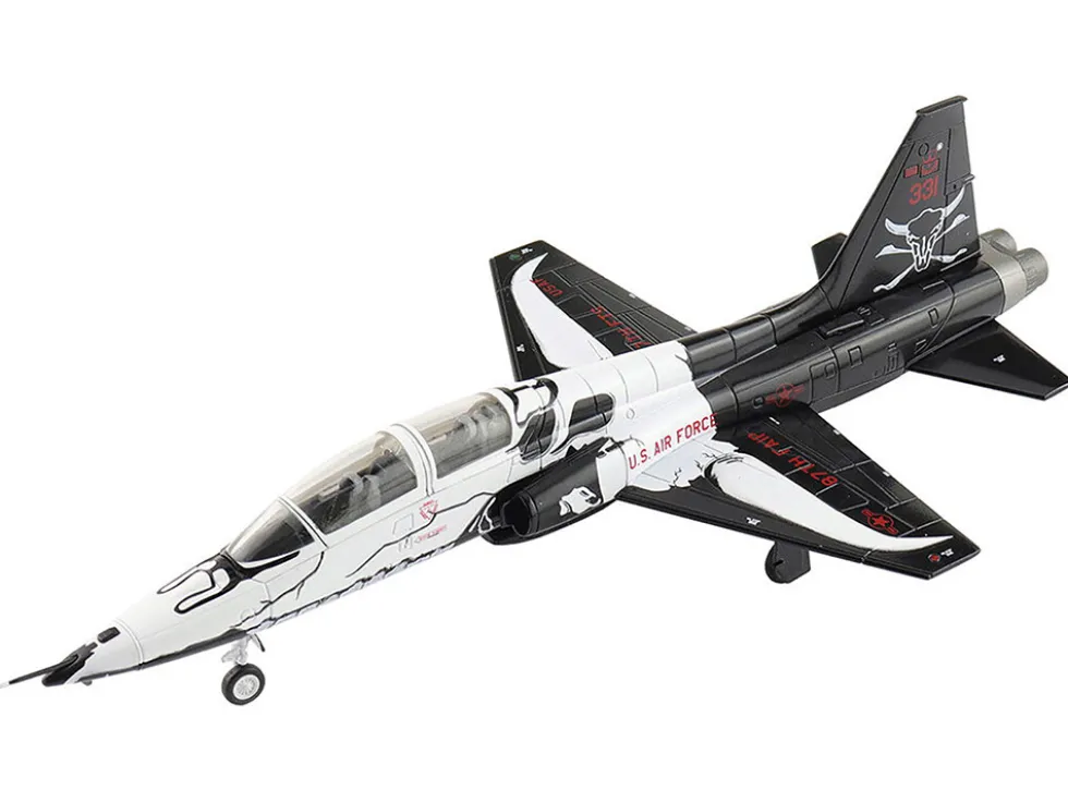 Northrop T-38C Talon Aircraft "65-10331, FAIP Scheme, 87th FTS, Laughlin AFB" (2021) United States Air Force "Air Power Series" 1/72 Diecast Model by Hobby Master