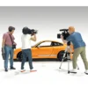 On Air 6 piece Figures and Accessory Set for 1/24 Scale Models American Diorama 24401-24402-24403-24404-24405