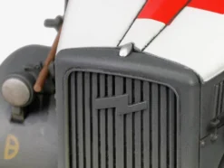 Opel Blitz Kfz.305 Ambulance Gray and White Weathered German Army Armoured Fighting Vehicle Series 1/32 Diecast Model Forces of Valor FOV-801101A