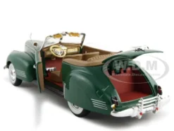 1941 Packard Darrin One Eighty Green 1/32 Diecast Car Model Signature Models 32398