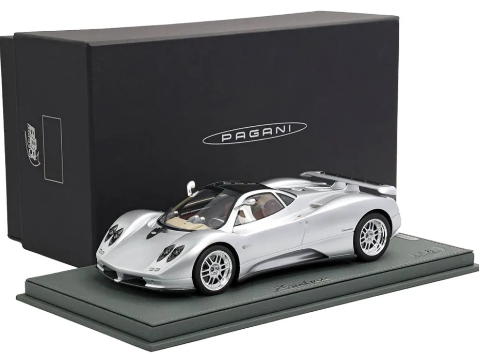 Pagani Zonda C12 Silver Metallic "VIN 001 20th Anniversary Restoration" with DISPLAY CASE Limited Edition to 199 pieces Worldwide 1/18 Model Car by BBR