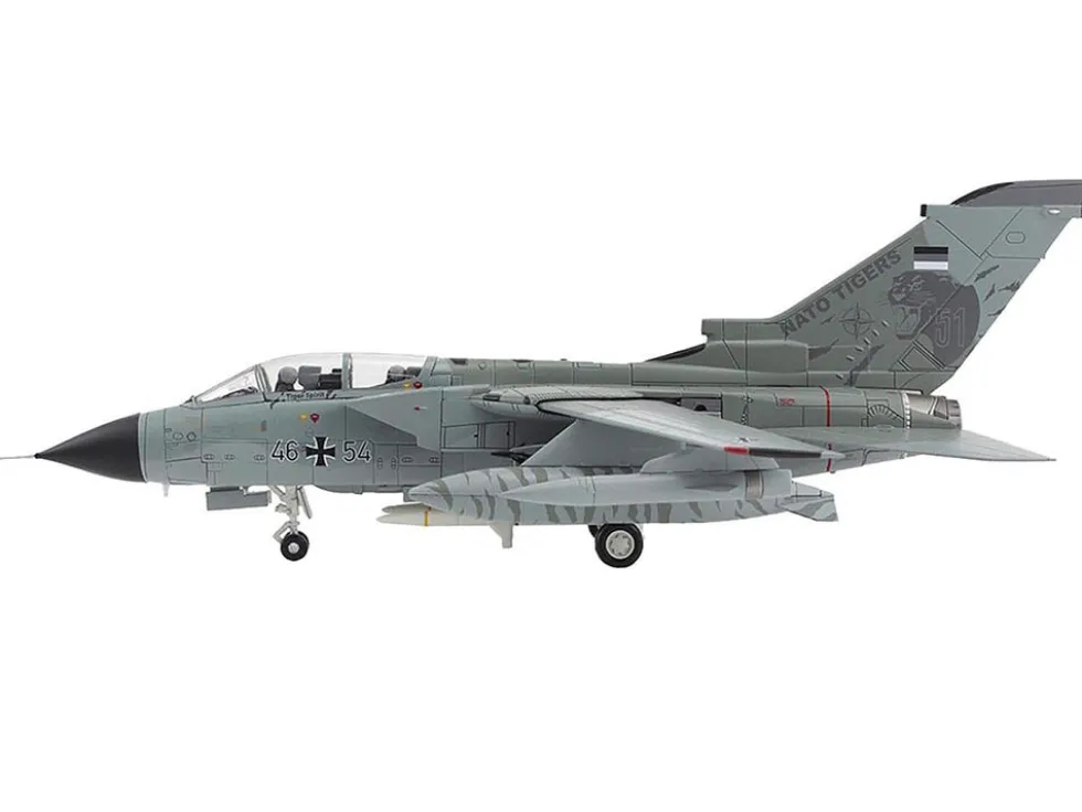 Panavia Tornado ECR Fighter-Bomber Aircraft "46+54, Tactical Air Wing 51, Schleswig-Jagel Air Base, Germany" (2017) German Luftwaffe "Air Power Series" 1/72 Diecast Model by Hobby Master