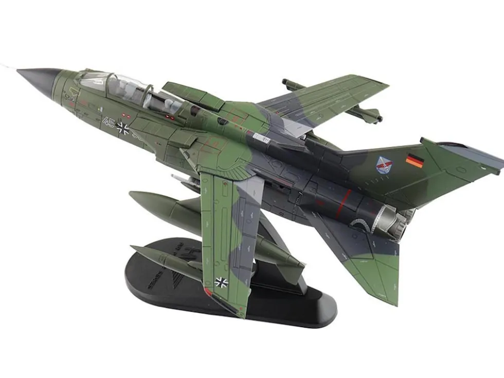 Panavia Tornado IDS Fighter-Bomber Aircraft "Norm 83B, 45+95, JaBoG 31 'Boelcke', Norvenich, Germany" (2008) German Luftwaffe "Air Power Series" 1/72 Diecast Model by Hobby Master