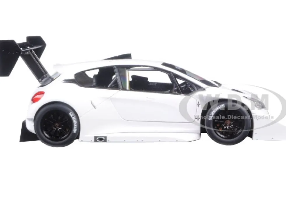 2013 Peugeot 208 T16 Pikes Peak Race Car Plain White Version 1/18 Model Car Autoart 81355