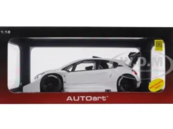 2013 Peugeot 208 T16 Pikes Peak Race Car Plain White Version 1/18 Model Car Autoart 81355