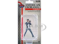 Photographers Figure #6 for 1/24 Scale Models by American Diorama