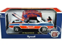 1971 Plymouth Barracuda 440 Pearl White Blue Red Stripes Black Top Limited Edition 6550 pieces Worldwide 1/24 Diecast Model Car M2 Machines 40300-96A