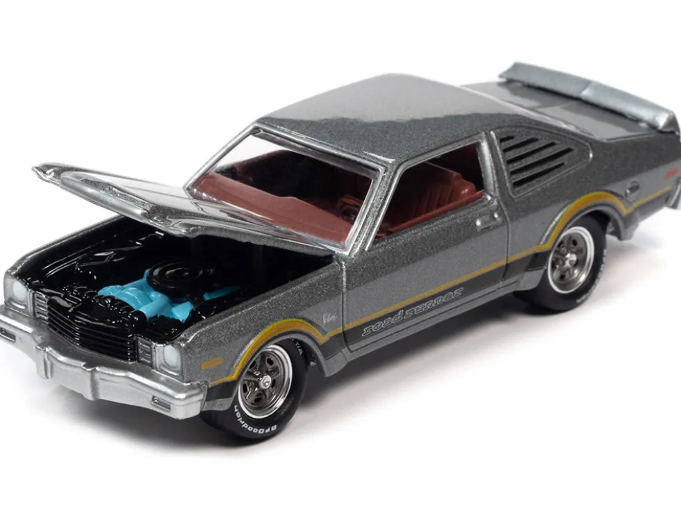 1976 Plymouth Volare Road Runner Silver Cloud Metallic with Stripes OK Used Cars Series Limited Edition 18056 pieces Worldwide 1/64 Diecast Model Car Johnny Lightning JLMC028-JLSP197B