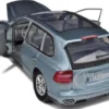 Porsche Cayenne Turbo Grey 1/24 Diecast Car Model Motormax 73345