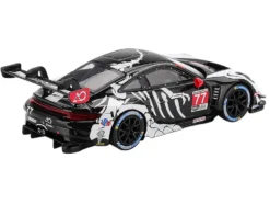 Porsche 911 GT3 R #77 Klaus Bachler - Laurin Heinrich - Michael Christensen
