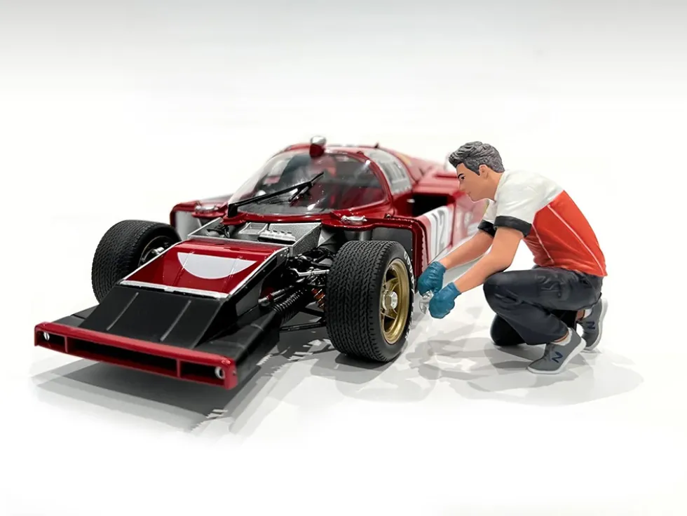 Race Crew Figure #5 for 1/24 Scale Models by American Diorama
