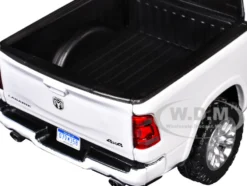 2019 RAM 1500 Laramie Crew Cab Pickup Truck White 