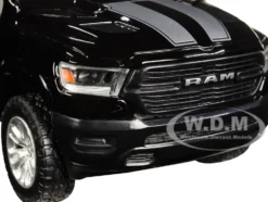 2019 RAM 1500 Laramie Crew Cab Pickup Truck Black Silver Stripes 1/24 Diecast Model Car Motormax 79357