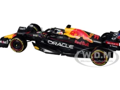 Red Bull Racing RB18 #11 Sergio Perez 
