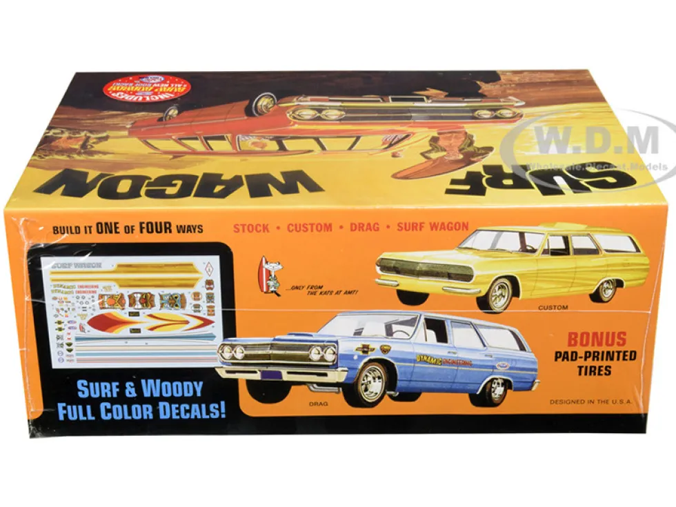 Skill 2 Model Kit 1965 Chevrolet Chevelle Surf Wagon Two Surf Boards 4 in 1 Kit 1/25 Scale Model AMT AMT1131