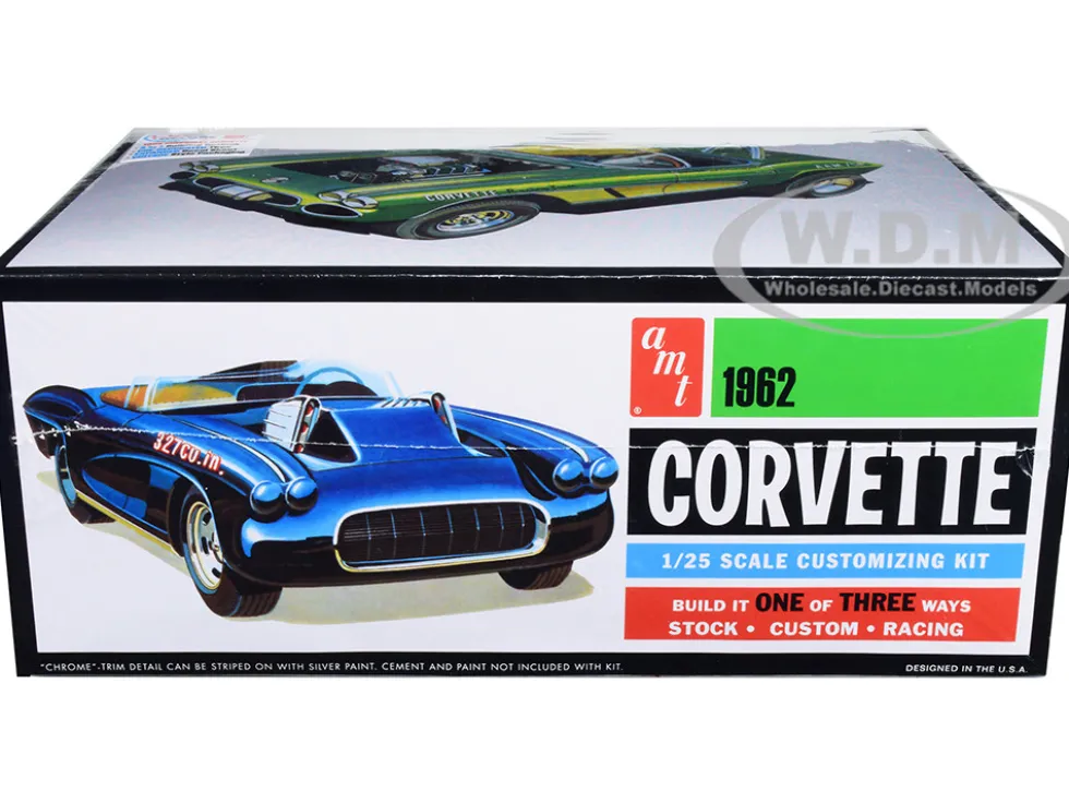 Skill 2 Model Kit 1962 Chevrolet Corvette 3 in 1 Kit 1/25 Scale Model AMT AMT1318