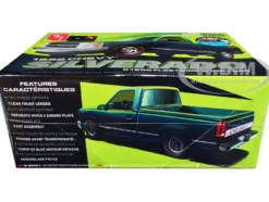 Skill 2 Model Kit 1992 Chevrolet Silverado C1500 Fleetside Short Bed Pickup Truck Easy Build 1/25 Scale Model AMT AMT1408M