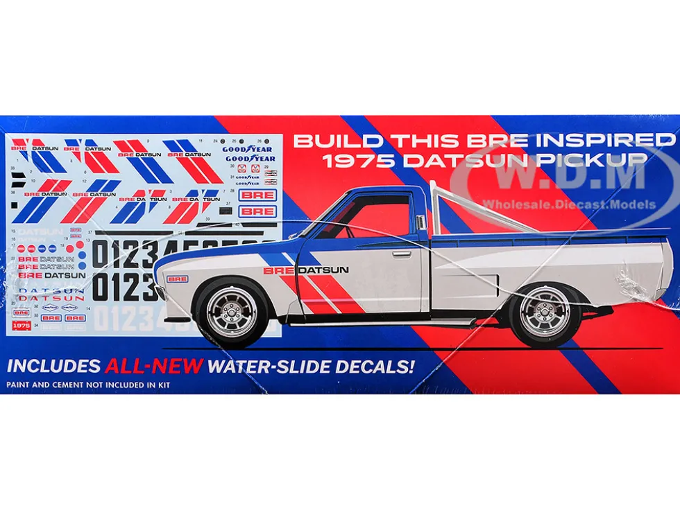 Skill 2 Model Kit 1975 Datsun Pickup Truck "BRE" 1/25 Scale Model by MPC