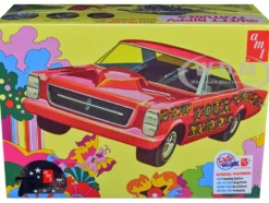 Skill 2 Model Kit 1966 Ford Galaxie 500 Hardtop Sweet Bippy 4 in 1 Kit 1/25 Scale Model AMT AMT1393