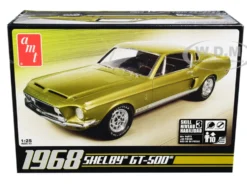 Skill 3 Model Kit 1968 Ford Mustang Shelby GT-500 1/25 Scale Model AMT AMT634