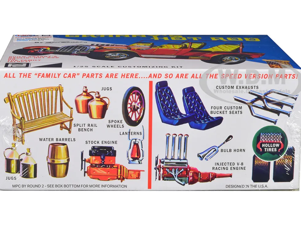 Skill 2 Model Kit Granny s Hot Rod By George Barris 2 in 1 Kit 1/25 Scale Model MPC MPC988