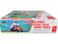Skill 3 Model Kit International PayStar 5000 Dump Truck 1/25 Scale Model AMT AMT1381