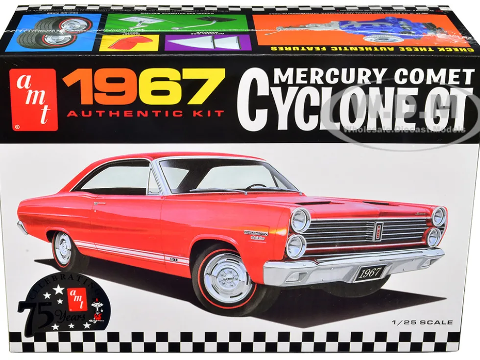 Skill 2 Model Kit 1967 Mercury Comet Cyclone GT 1/25 Scale Model AMT AMT1386