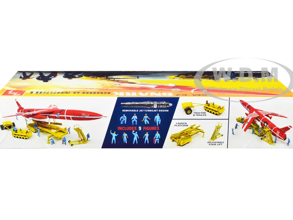 Skill 2 Model Kit Northrop SM-62 Snark Intercontinental Guided Missile 1/48 Scale Model AMT AMT1250