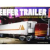 Skill 3 Model Kit Reefer Trailer 1/24 Scale Model AMT AMT1170