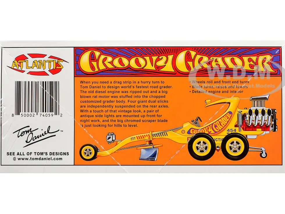 Skill 2 Model Kit Tom Daniel's Groovy Grader Dragster 1/24 Scale Model by Atlantis