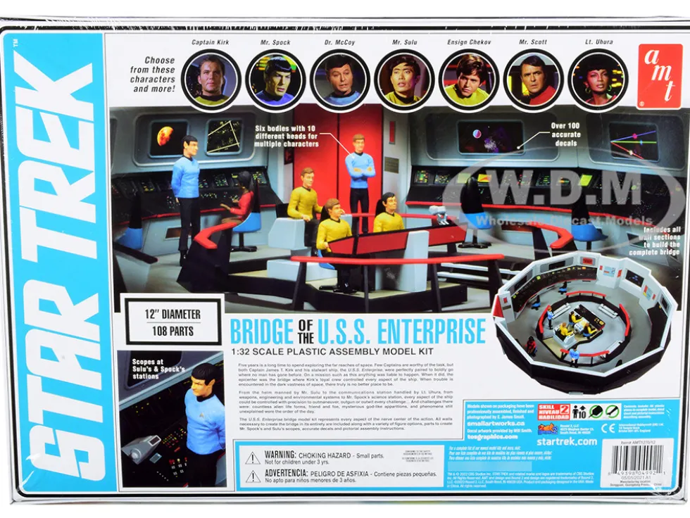 Skill 2 Model Kit U.S.S. Enterprise Command Bridge Set Star Trek 1966-1969 TV Show 1/32 Scale Model AMT AMT1270