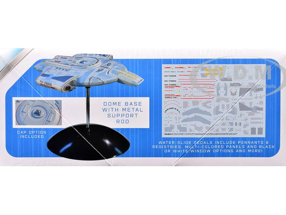 Skill 2 Snap Model Kit USS Defiant NX-74205 Starship "Star Trek: Deep Space Nine" (1993-1999) TV Series 1/1000 Scale Model by Polar Lights
