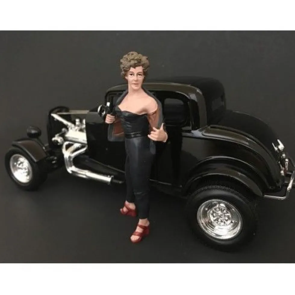 50's Style Figure II for 1:24 Scale Models by American Diorama 38252