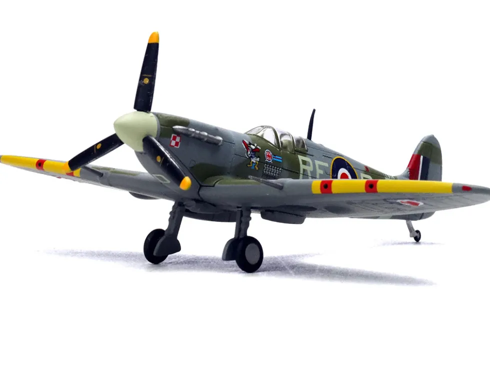 Supermarine Spitfire Mk Vb Fighter Aircraft "EN951, Ace Jan Zumbach, No. 303 Polish Kosciuszko Squadron" (1943) Royal Air Force 1/72 Diecast Model Airplane by Legion